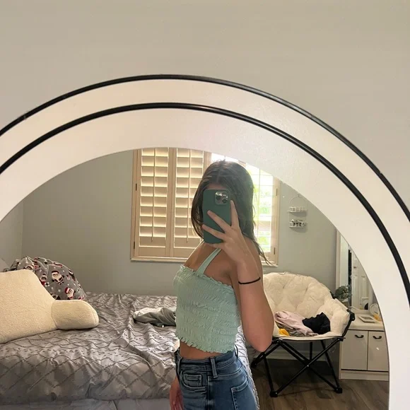 American Eagle ruffed teal cropped tank - Picture 3 of 6